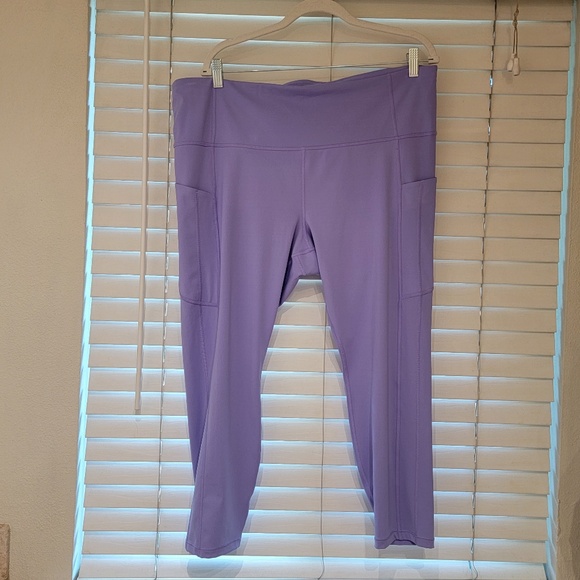 Athleta Ultimate Stash 7/8 Tight Size 2X Madeira Purple Pockets Yoga NWOT NEW - Picture 2 of 6